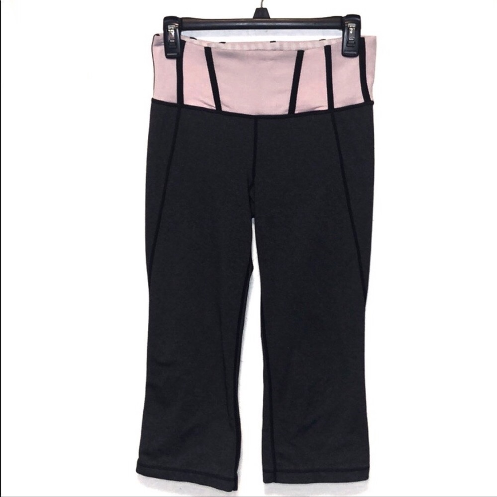 SOLD Lululemon Grey Yoga Capri Pants Pink Band Size 6 - Picture 1 of 6